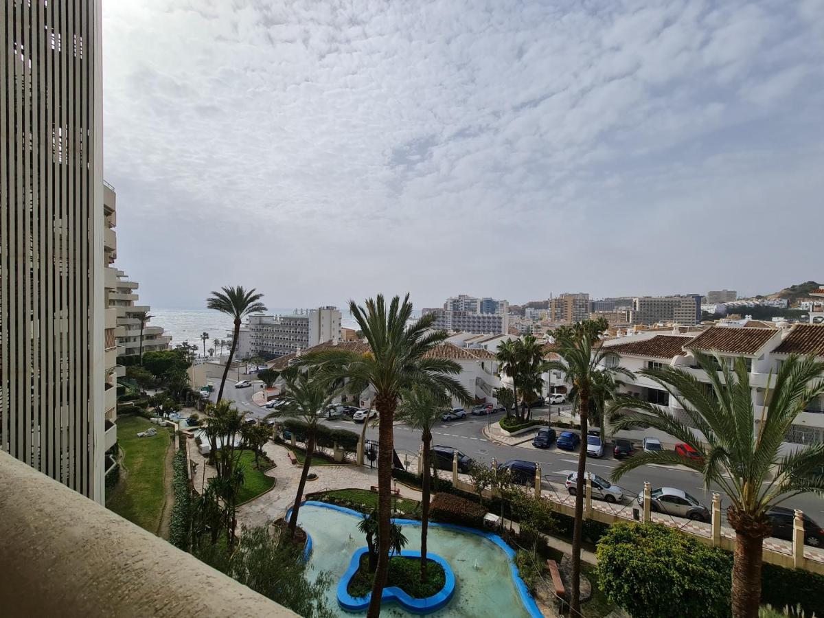Parking Privado Benalbeach ベナルマデナ エクステリア 写真